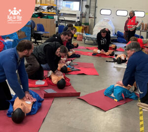 COM_RS_PostGestesQuiSauvent_600x535px_20250102_VF_150dpi